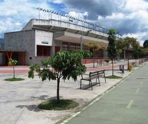 Architecture of Medellin Fuente flickr com3